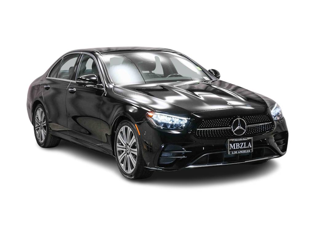 Thumbnail: 2022 Mercedes-Benz E-Class - 17