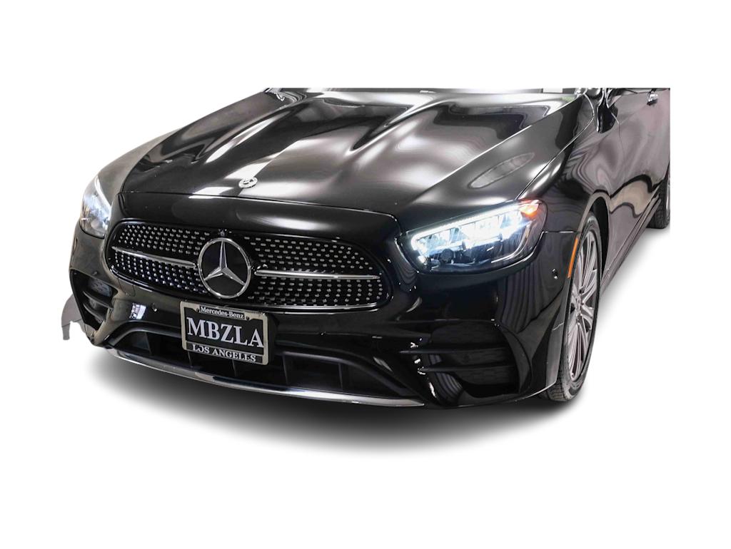 Thumbnail: 2022 Mercedes-Benz E-Class - 20