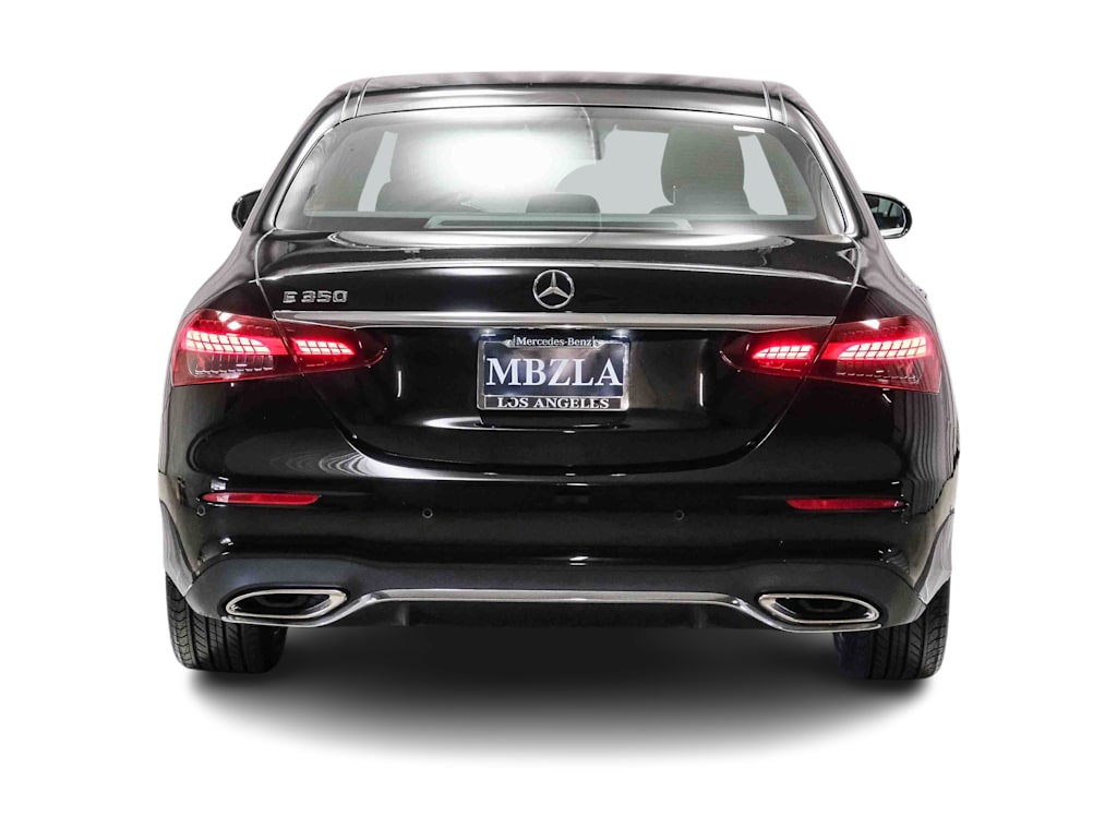 Thumbnail: 2022 Mercedes-Benz E-Class - 5