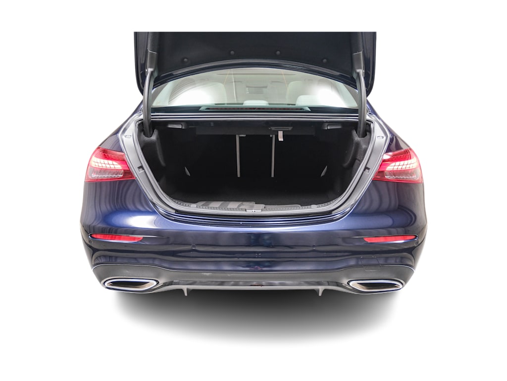 Thumbnail: 2023 Mercedes-Benz E-Class - 16