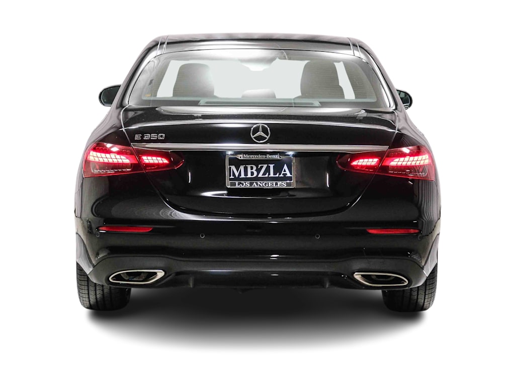Thumbnail: 2022 Mercedes-Benz E-Class - 5