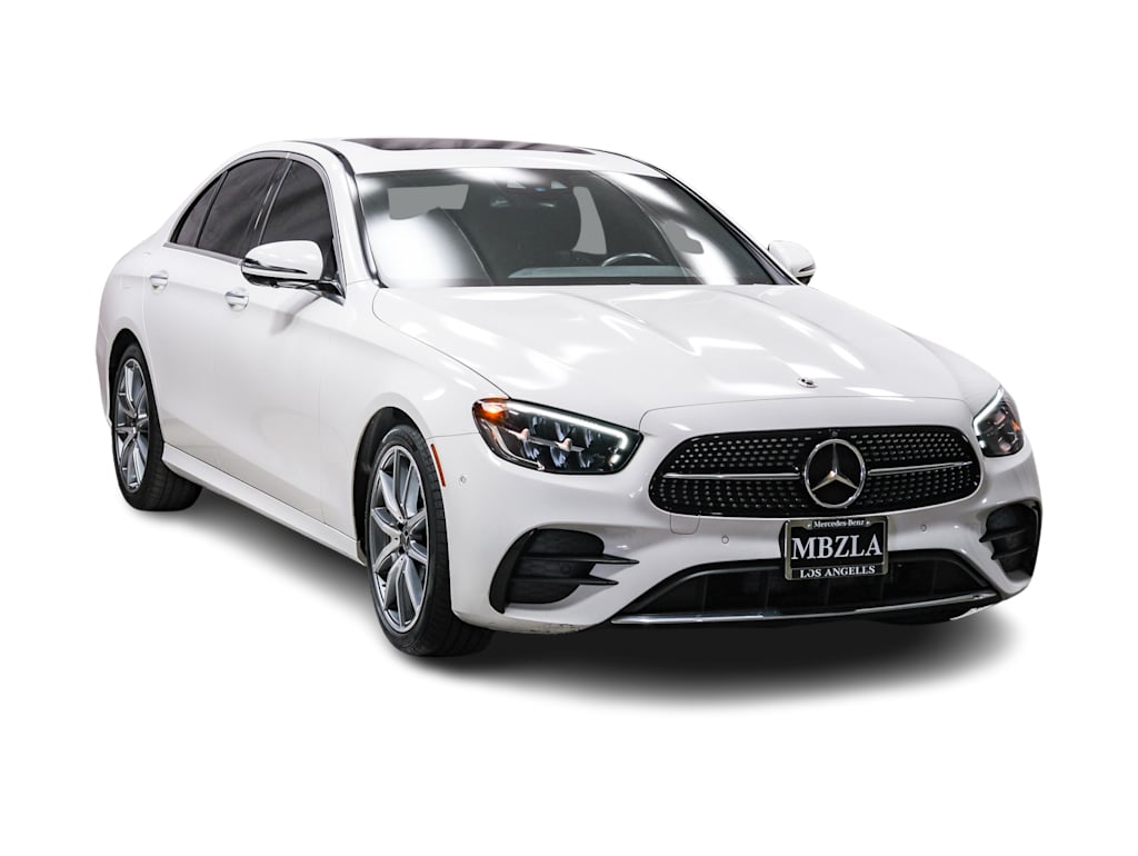 Thumbnail: 2022 Mercedes-Benz E-Class - 18