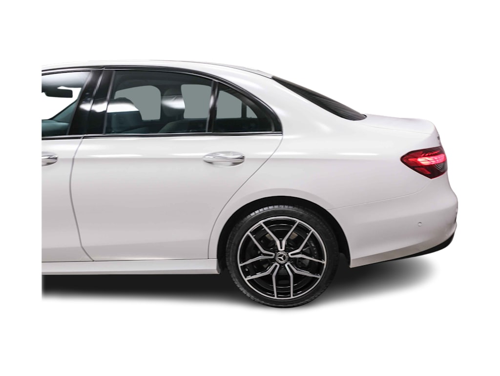 Thumbnail: 2023 Mercedes-Benz E-Class - 3