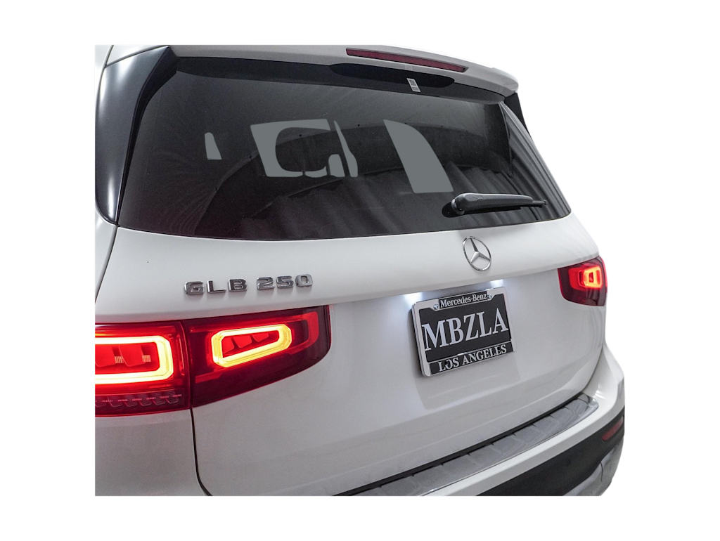 Thumbnail: 2022 Mercedes-Benz GLB - 21