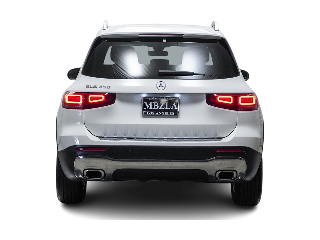 Thumbnail: 2022 Mercedes-Benz GLB - 4