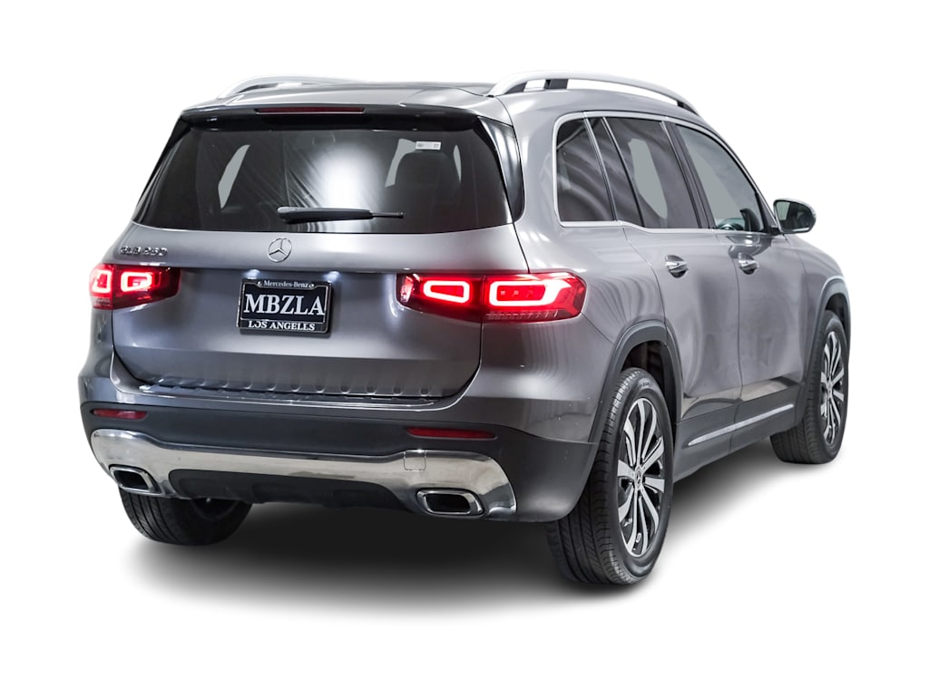 Thumbnail: 2022 Mercedes-Benz GLB - 16