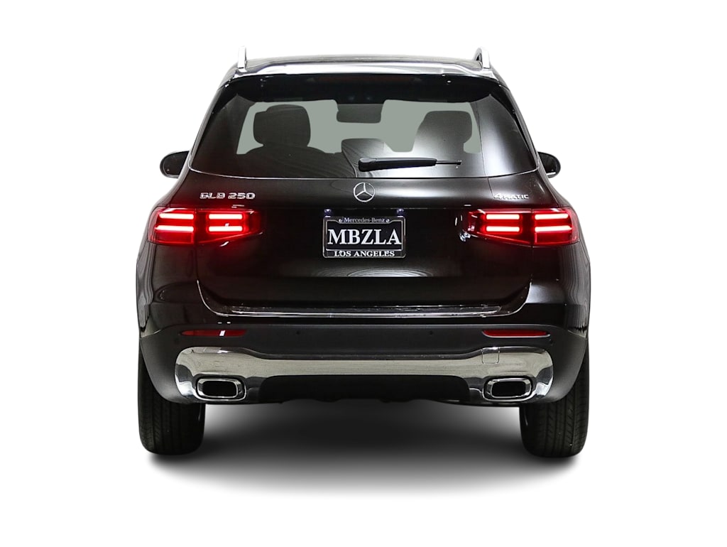 Thumbnail: 2025 Mercedes-Benz GLB - 4