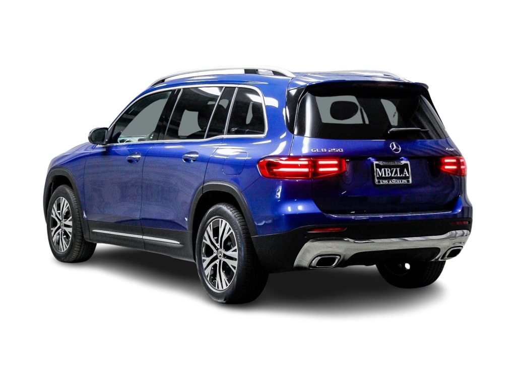 2024 Mercedes-Benz GLB 250 3