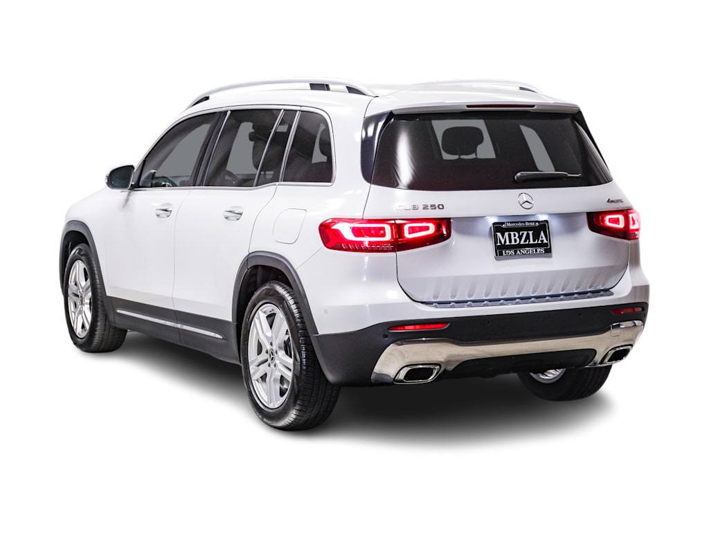 Thumbnail: 2022 Mercedes-Benz GLB - 4