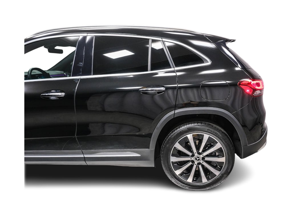 Thumbnail: 2023 Mercedes-Benz GLA - 3