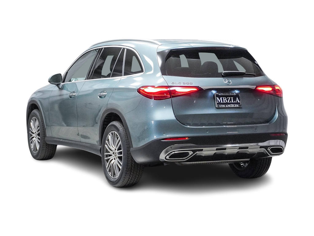 Thumbnail: 2025 Mercedes-Benz GLC - 3