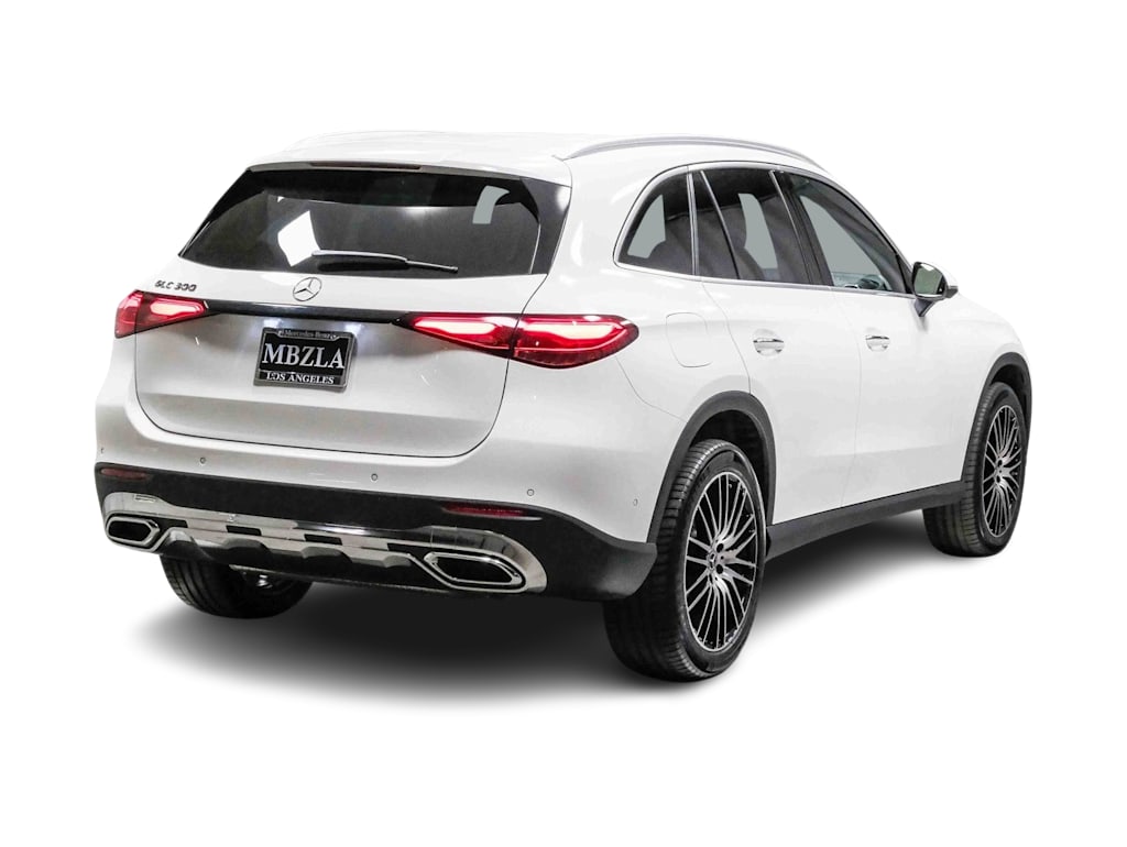 Thumbnail: 2025 Mercedes-Benz GLC - 14