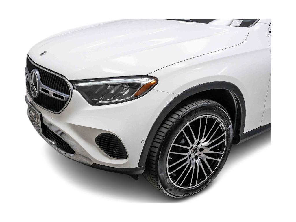 Thumbnail: 2025 Mercedes-Benz GLC - 20
