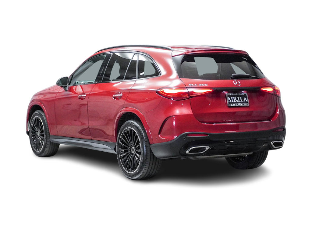 2025 Mercedes-Benz GLC 300 3