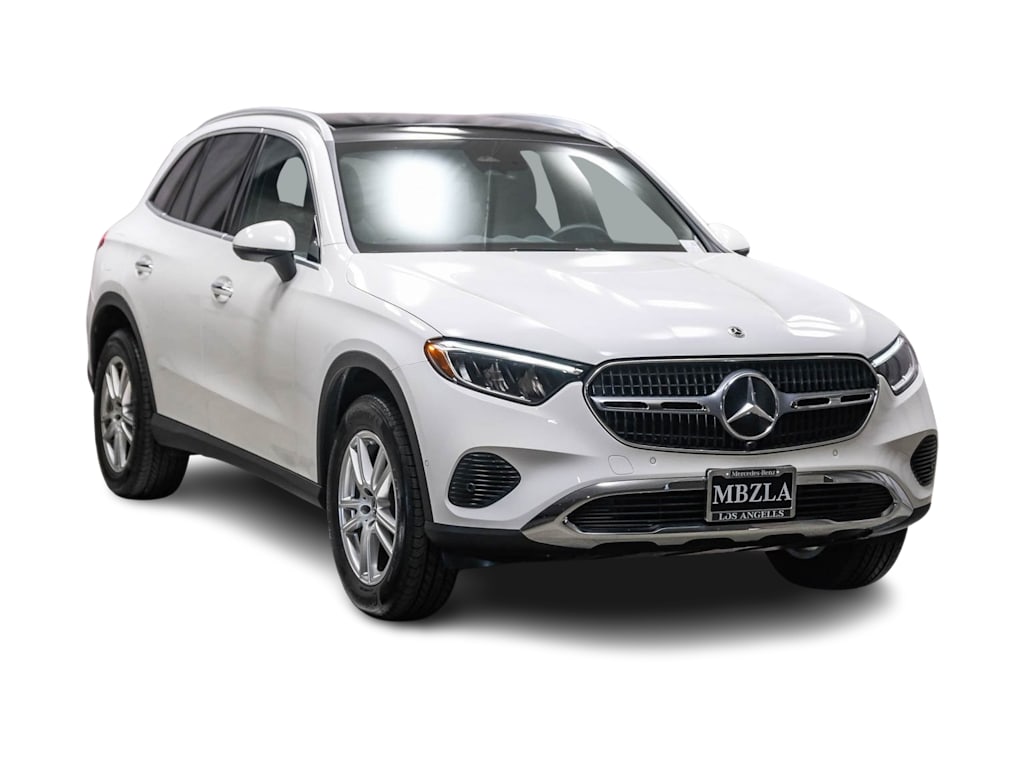 Thumbnail: 2025 Mercedes-Benz GLC - 16