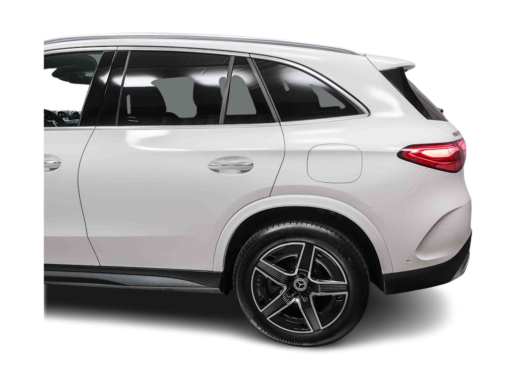 Thumbnail: 2025 Mercedes-Benz GLC - 3