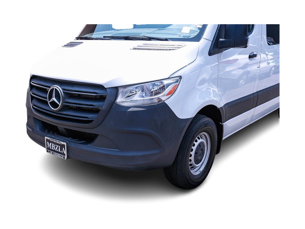 Thumbnail: 2023 Mercedes-Benz Sprinter - 22