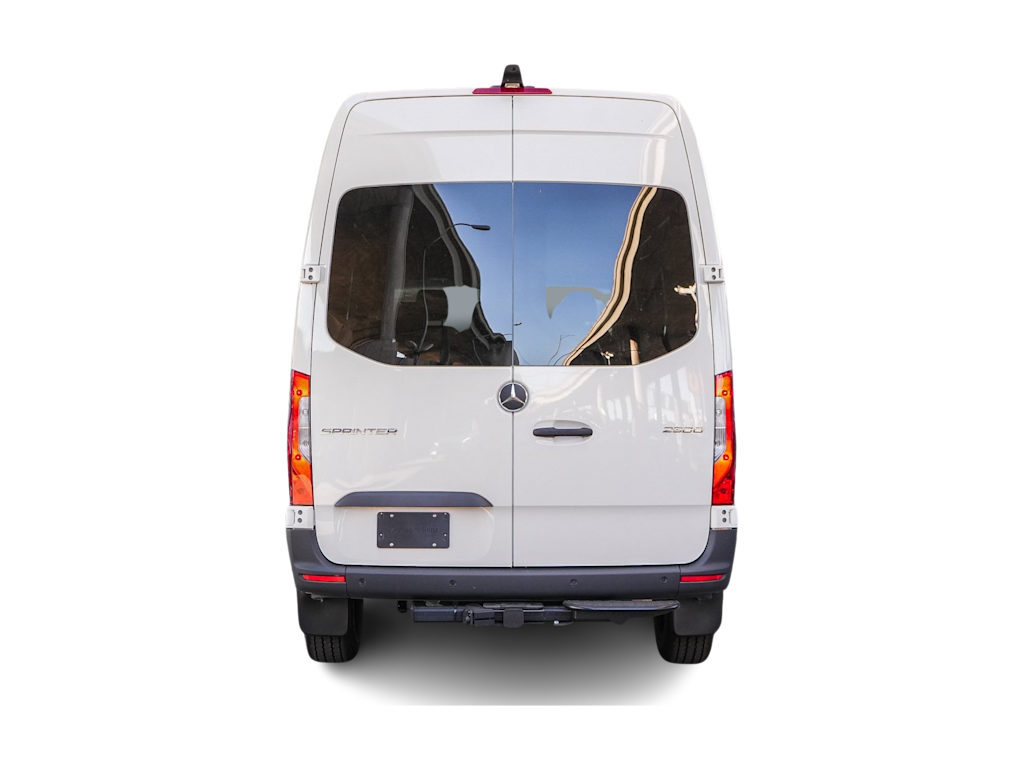 Thumbnail: 2026 Mercedes-Benz Sprinter - 4