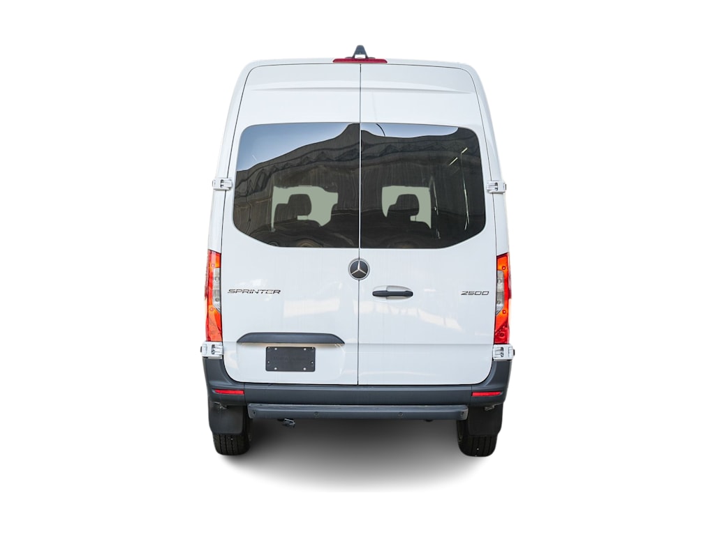 Thumbnail: 2026 Mercedes-Benz Sprinter - 4