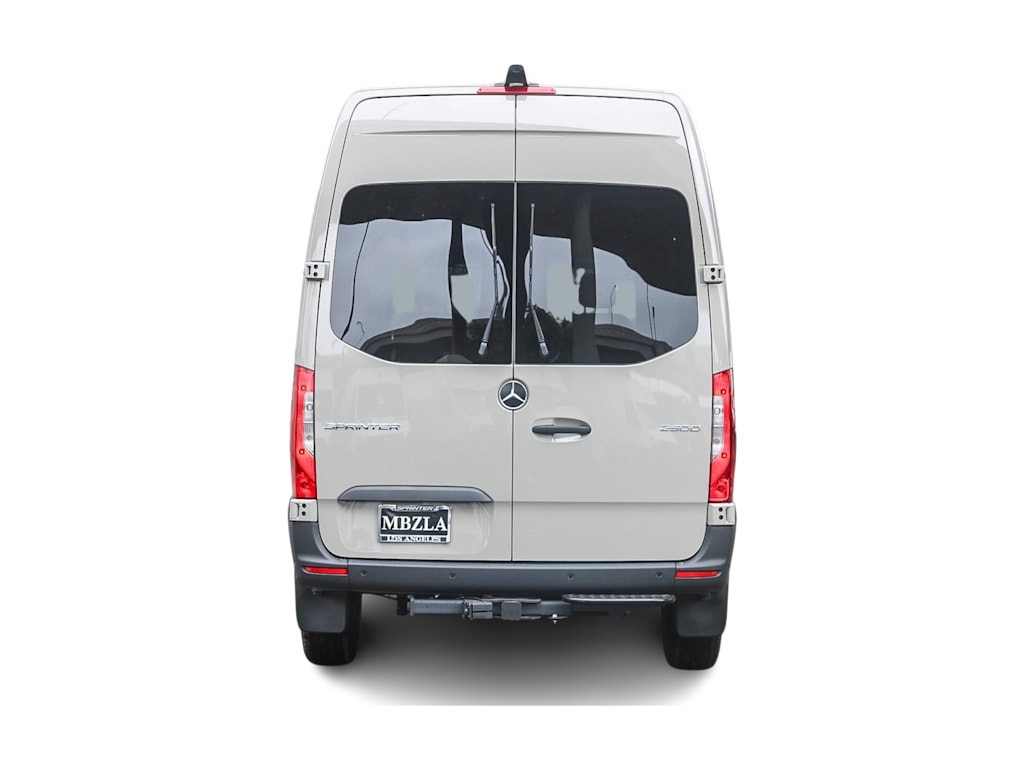 Thumbnail: 2024 Mercedes-Benz Sprinter - 4