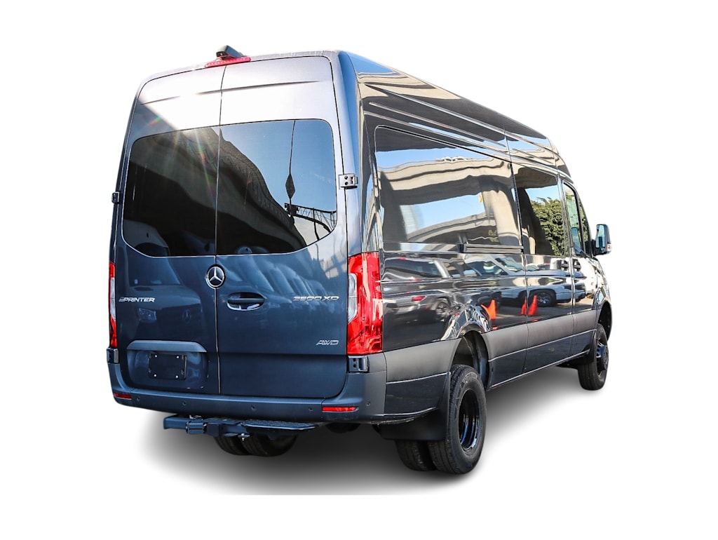 Thumbnail: 2024 Mercedes-Benz Sprinter - 18