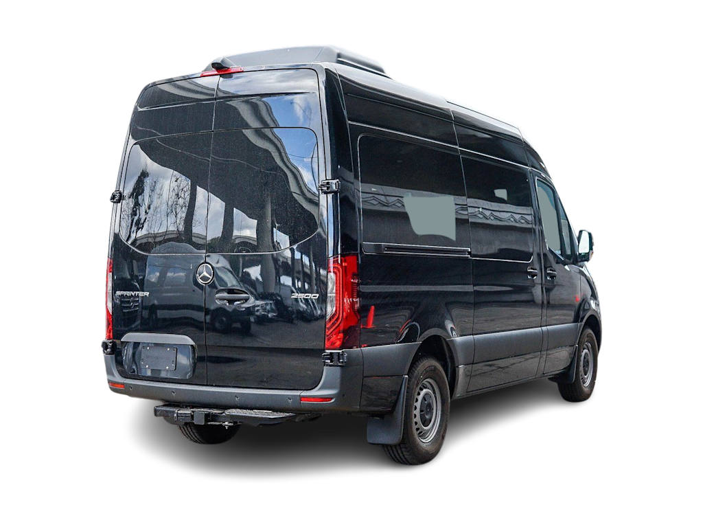 Thumbnail: 2024 Mercedes-Benz Sprinter - 16