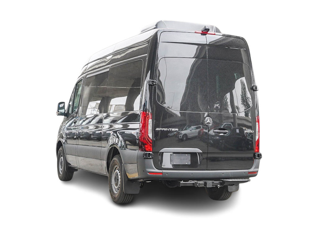 Thumbnail: 2024 Mercedes-Benz Sprinter - 3