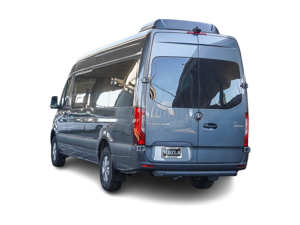 Thumbnail: 2024 Mercedes-Benz Sprinter - 3