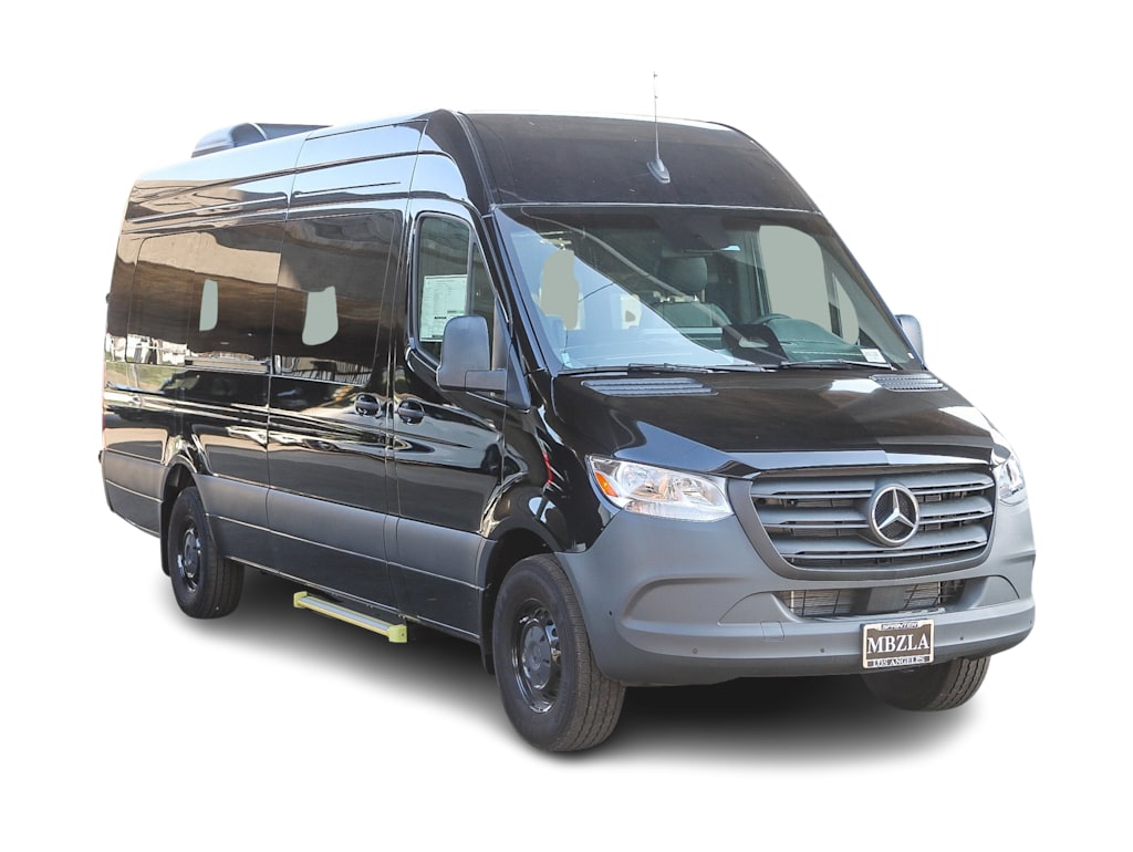 Thumbnail: 2025 Mercedes-Benz Sprinter - 14