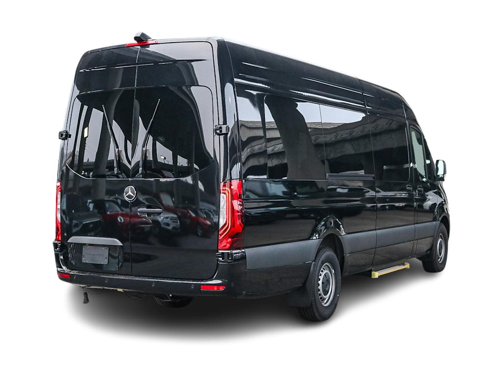 Thumbnail: 2024 Mercedes-Benz Sprinter - 17
