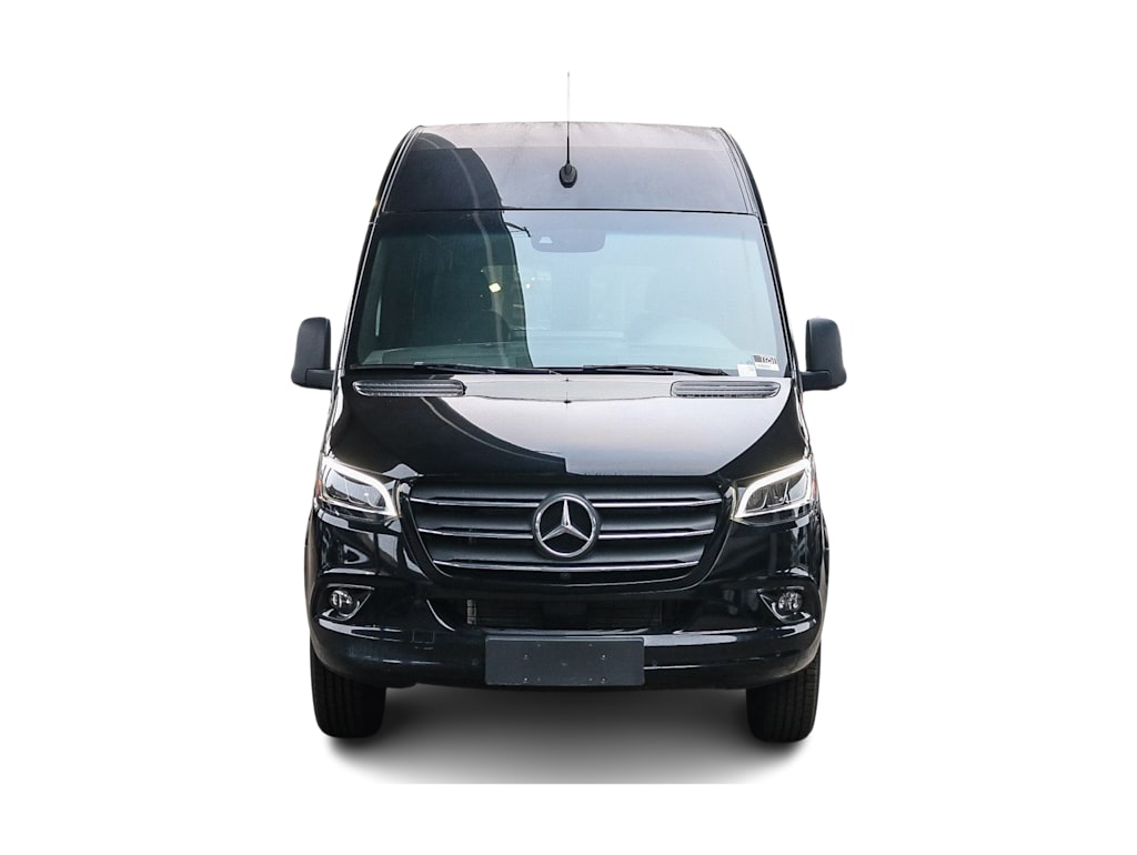 Thumbnail: 2024 Mercedes-Benz Sprinter - 4