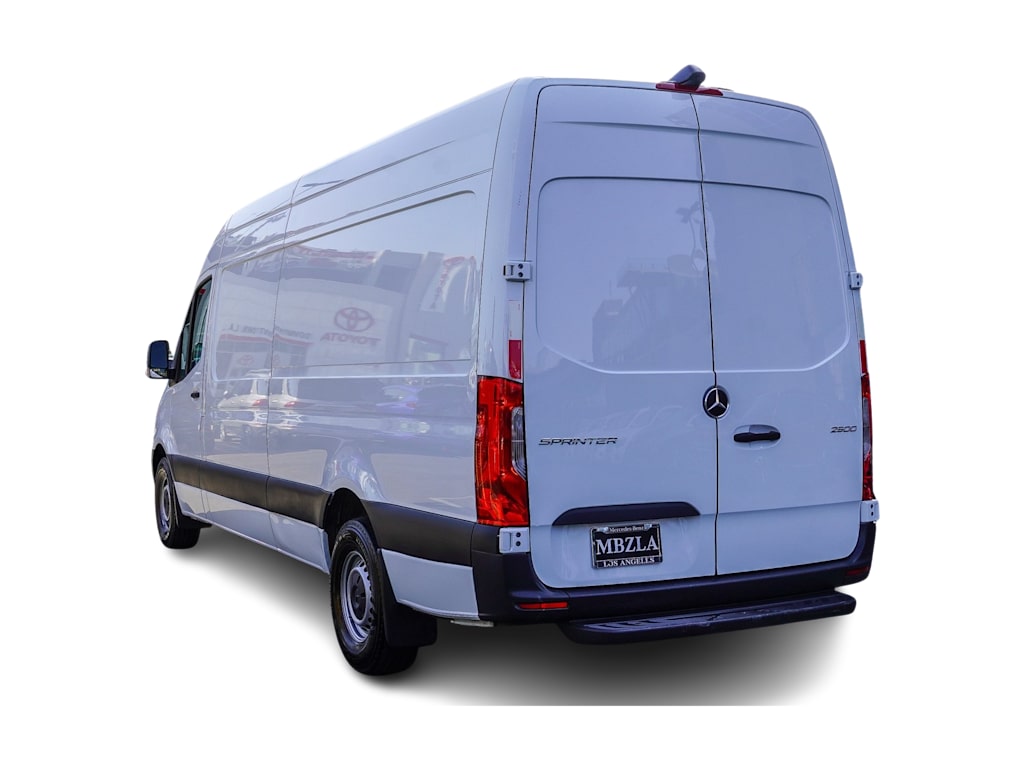 Thumbnail: 2022 Mercedes-Benz Sprinter - 3