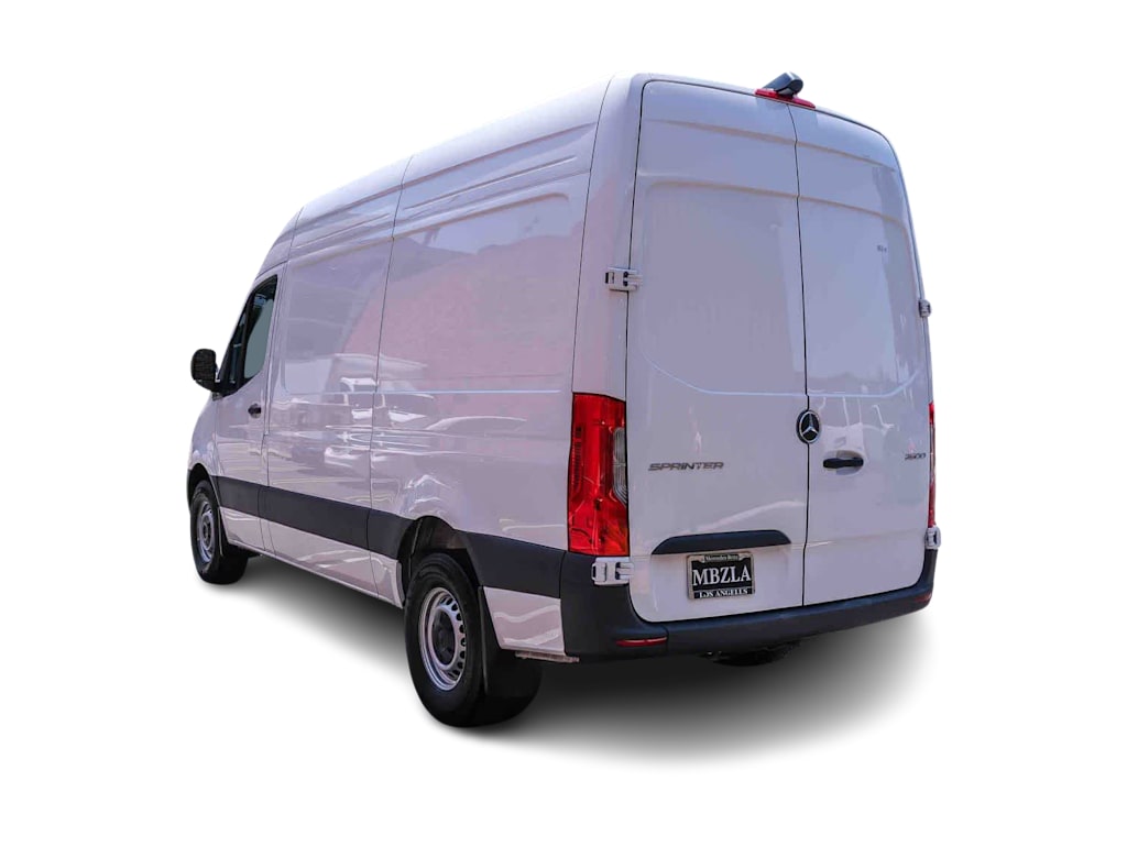 Thumbnail: 2025 Mercedes-Benz Sprinter - 3