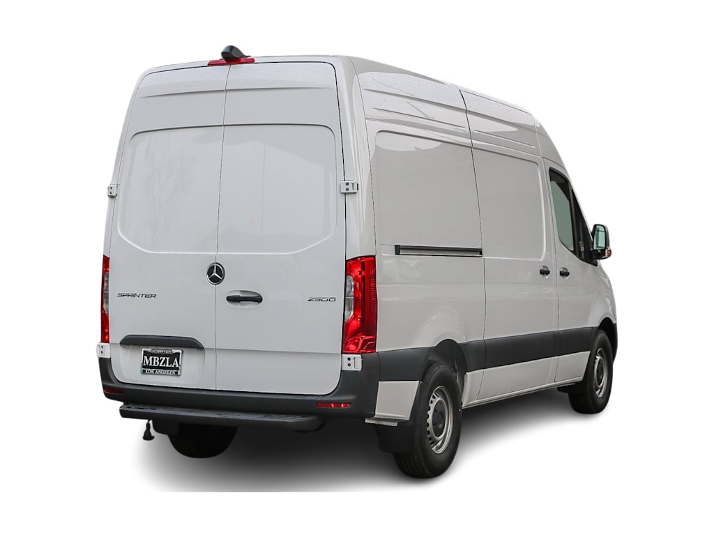 Thumbnail: 2025 Mercedes-Benz Sprinter - 18