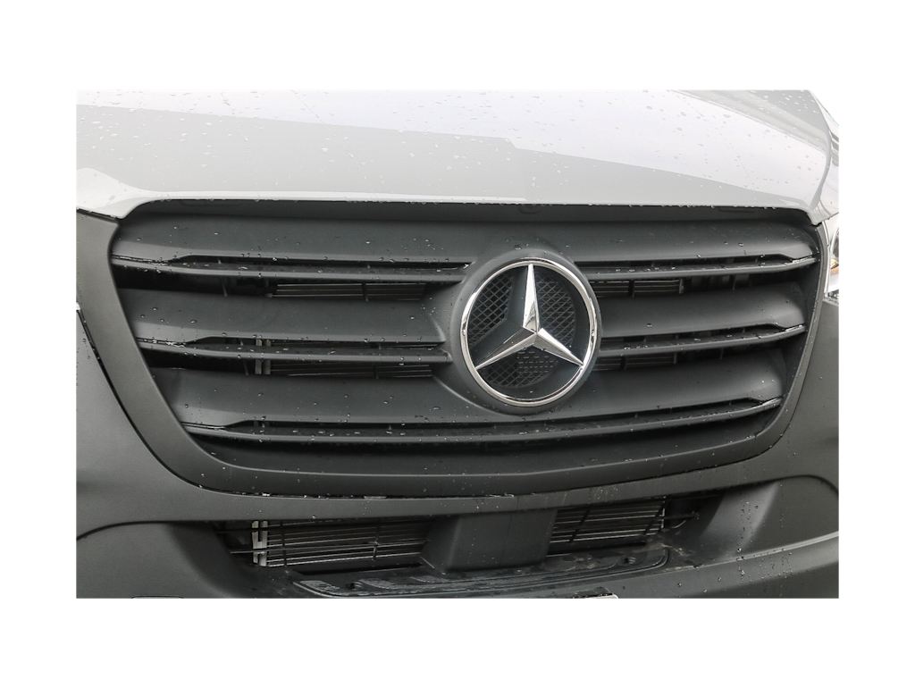 Thumbnail: 2025 Mercedes-Benz Sprinter - 17