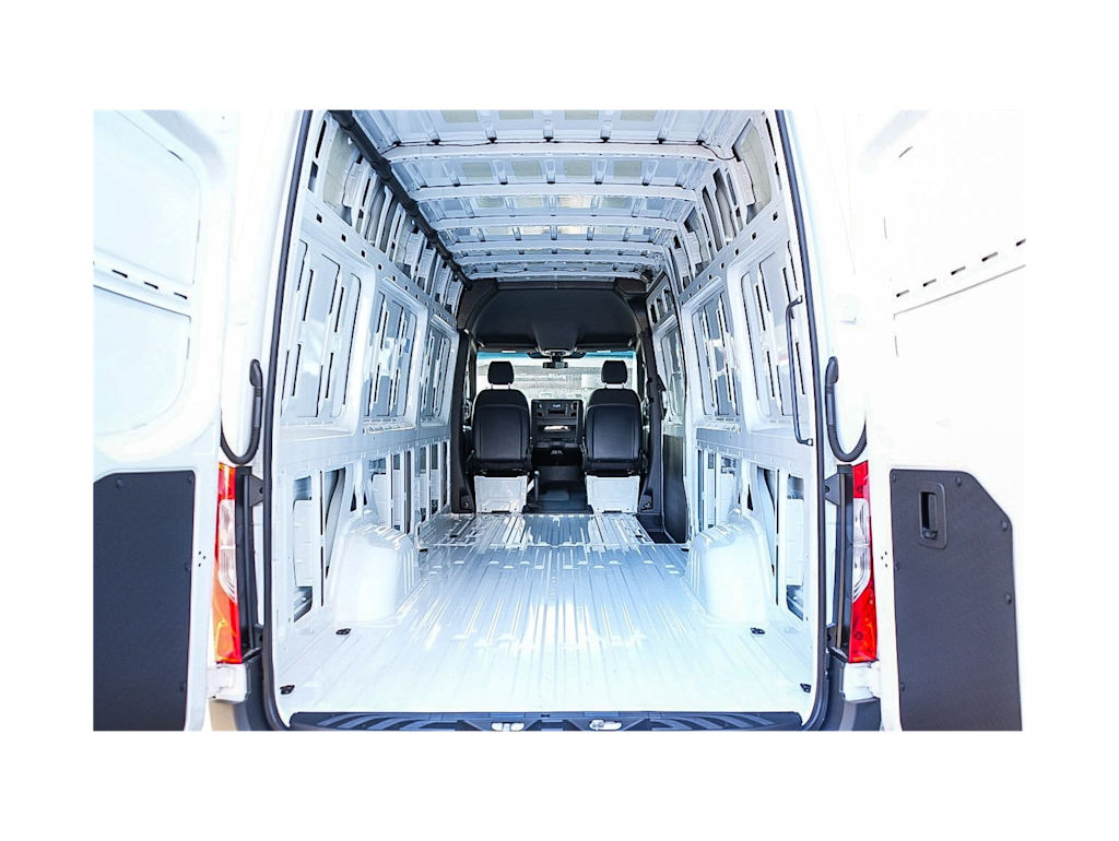 Thumbnail: 2026 Mercedes-Benz Sprinter - 12