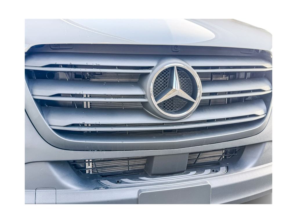 Thumbnail: 2026 Mercedes-Benz Sprinter - 15