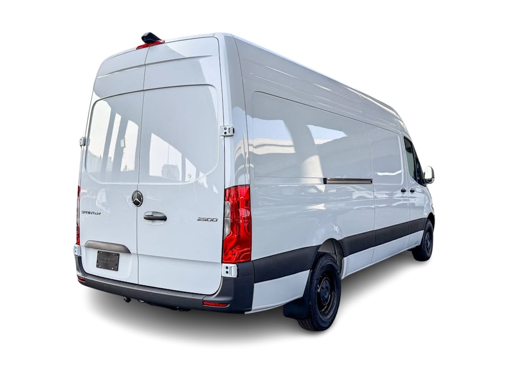 Thumbnail: 2026 Mercedes-Benz Sprinter - 16