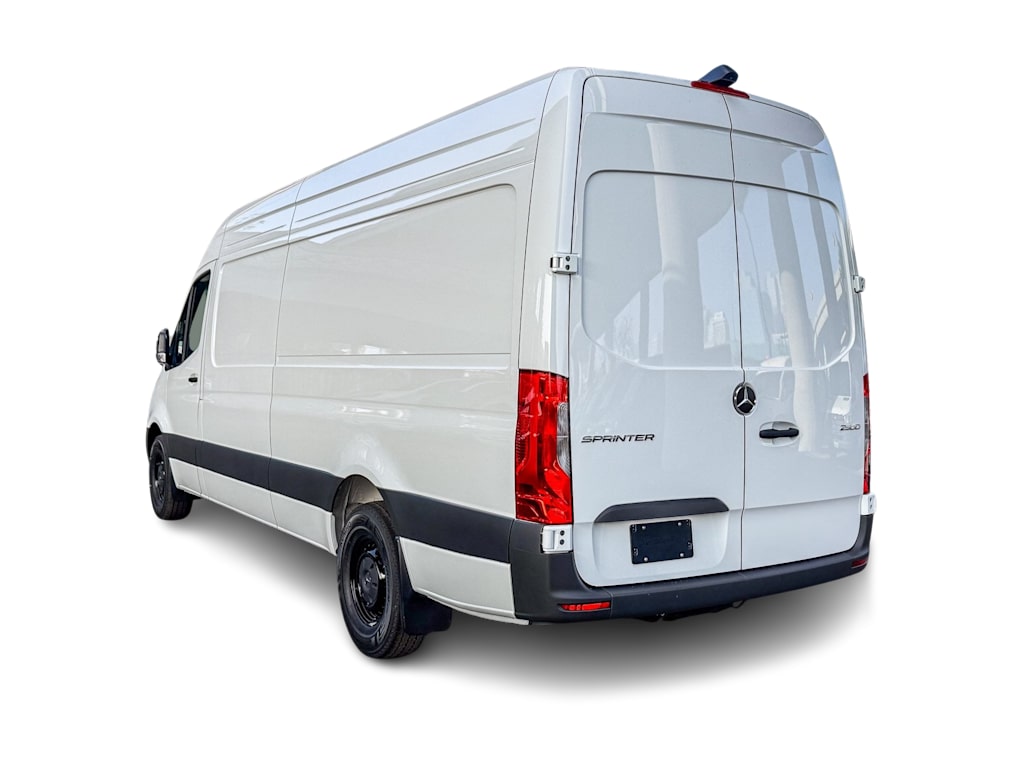 Thumbnail: 2026 Mercedes-Benz Sprinter - 3