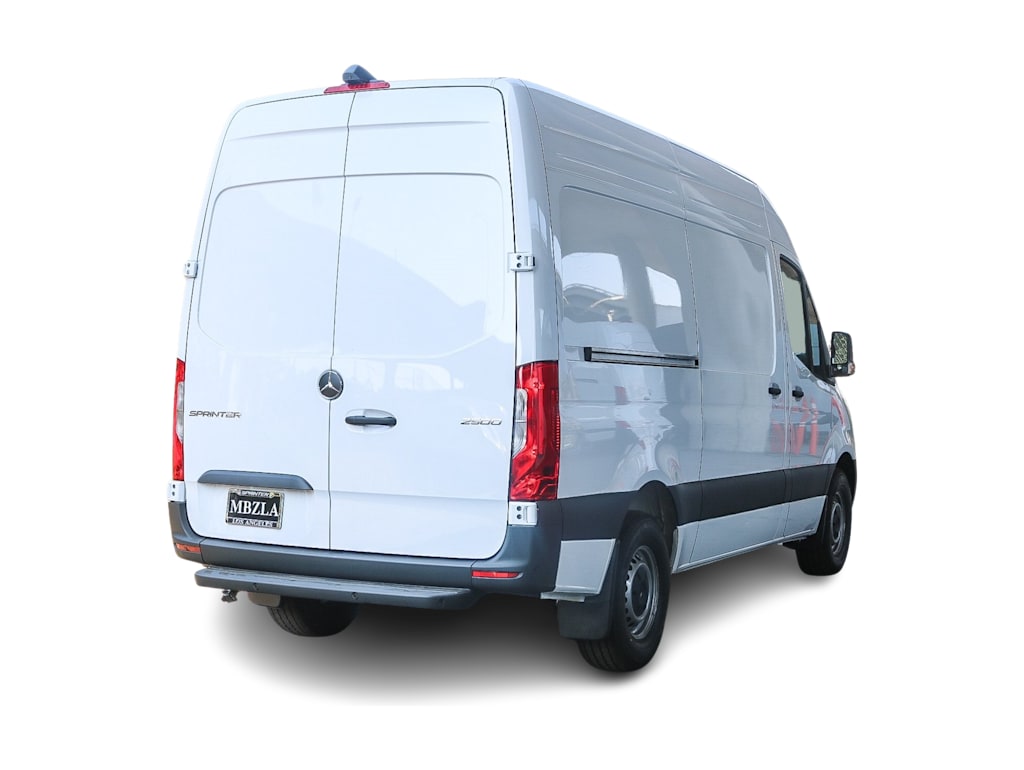 Thumbnail: 2025 Mercedes-Benz Sprinter - 18
