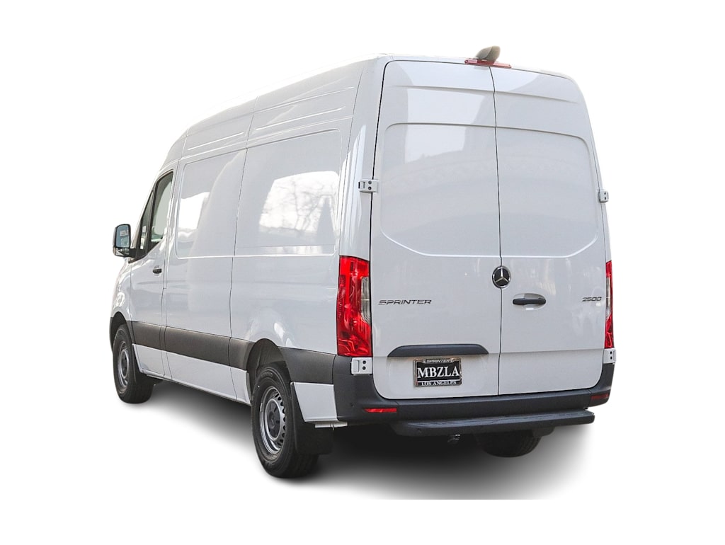 Thumbnail: 2025 Mercedes-Benz Sprinter - 3