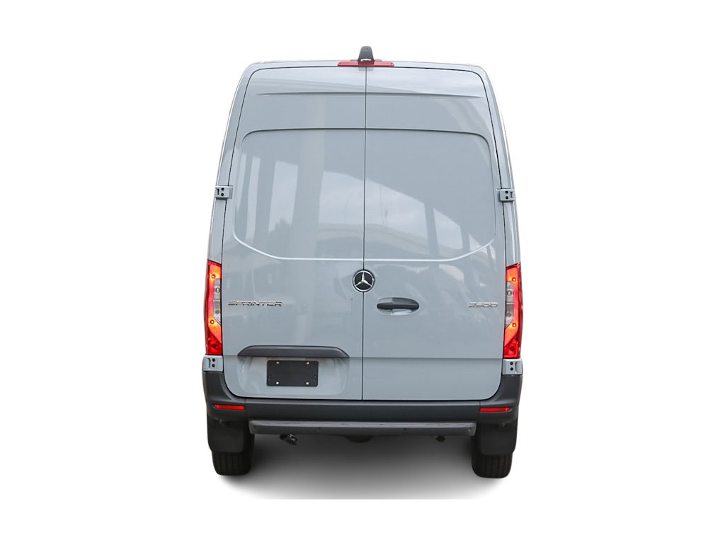 Thumbnail: 2025 Mercedes-Benz Sprinter - 4