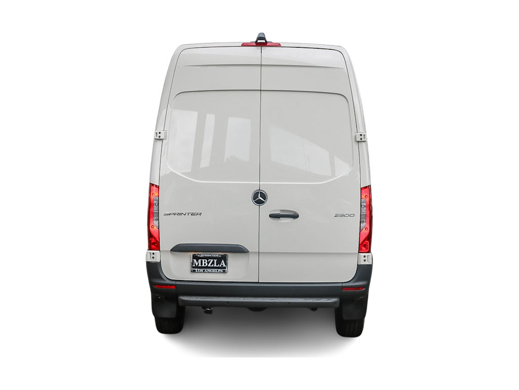 Thumbnail: 2025 Mercedes-Benz Sprinter - 4