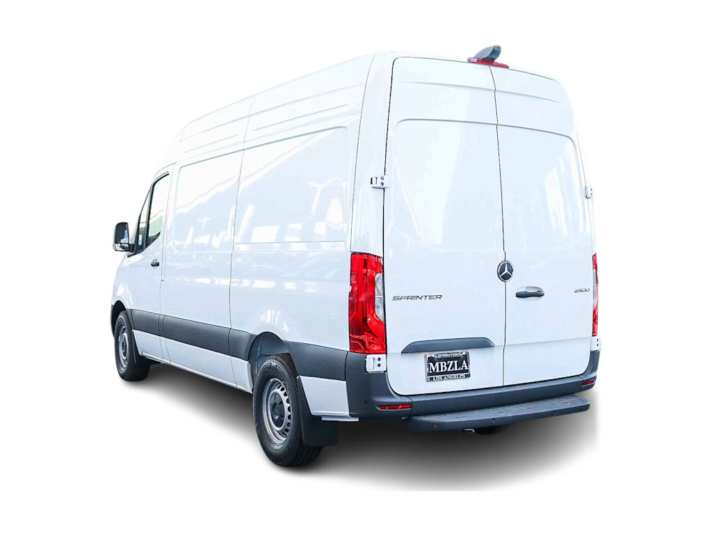 Thumbnail: 2025 Mercedes-Benz Sprinter - 3