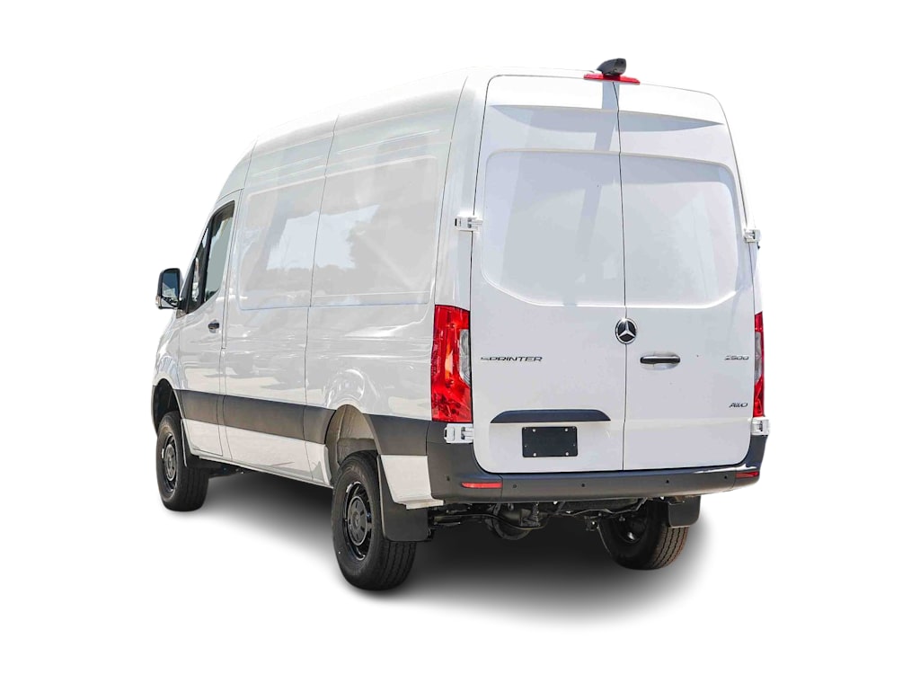 Thumbnail: 2026 Mercedes-Benz Sprinter - 3