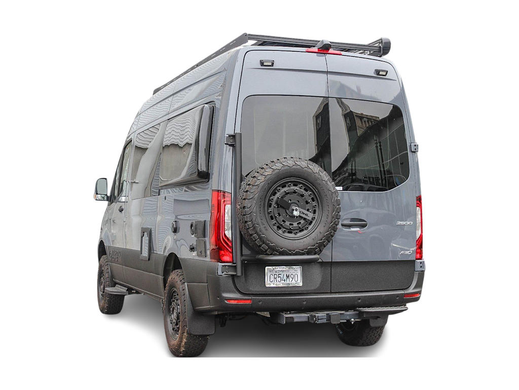 Thumbnail: 2023 Mercedes-Benz Sprinter - 3