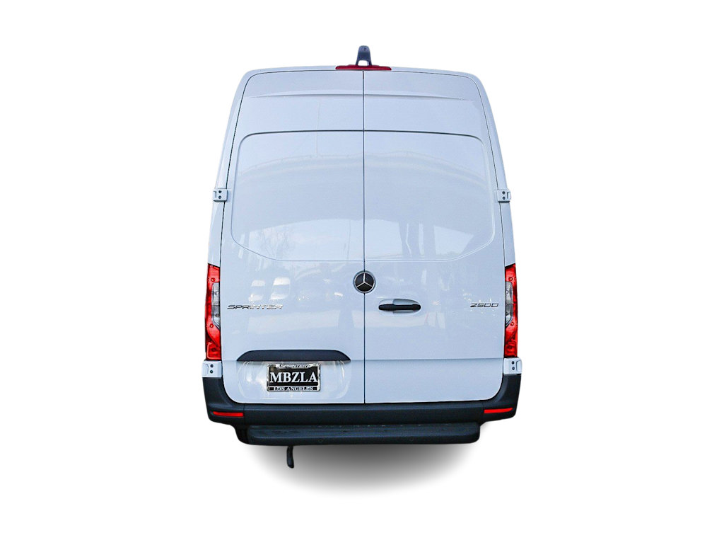 Thumbnail: 2024 Mercedes-Benz Sprinter - 17