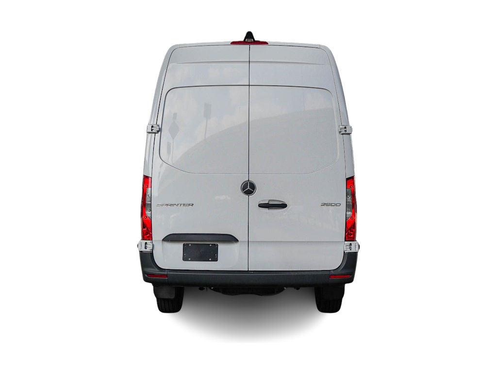 Thumbnail: 2025 Mercedes-Benz Sprinter - 4
