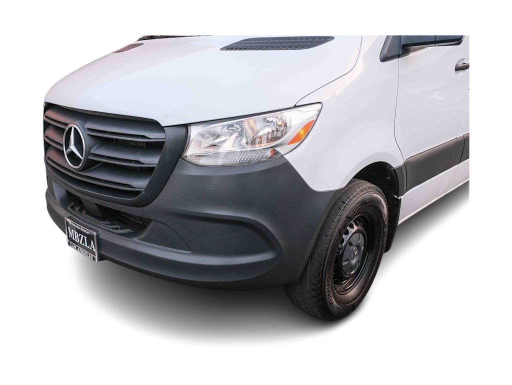 Thumbnail: 2025 Mercedes-Benz Sprinter - 20