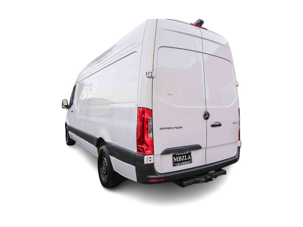 Thumbnail: 2025 Mercedes-Benz Sprinter - 17